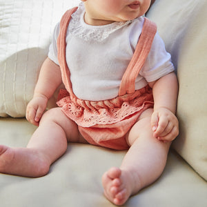 Baby bloomer with double gauze straps
