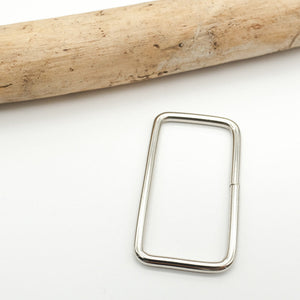 Metal loop buckle - 30 or 40 mm - Silver