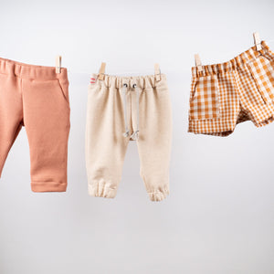 Sewing pattern for baby pants and shorts