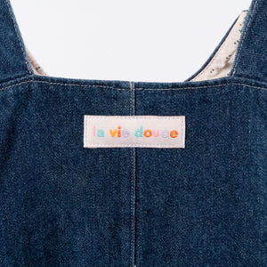label sewing