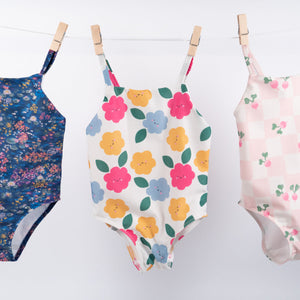 1-piece swimsuit sewing pattern for girls