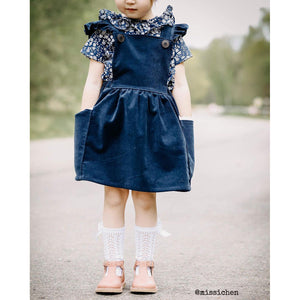 Apron dress for little girls DIY