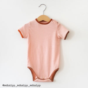 Long-sleeved bodysuit sewing pattern for baby