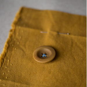 Corozo buttons ©Merchant & Mills - Gold - 14 -18 or 22 mm