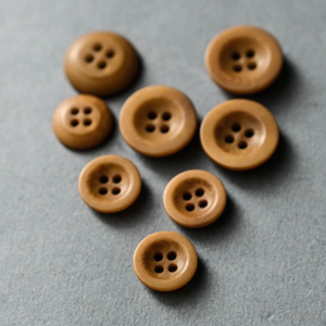 Corozo buttons ©Merchant & Mills - Gold - 14 -18 or 22 mm
